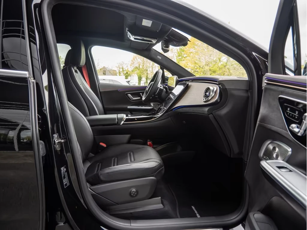 Mercedes-Benz EQE 53 AMG SUV PANORAMA AMG-RIDE-CONTROL BURMESTER , снимка 4 - Автомобили и джипове - 55034913
