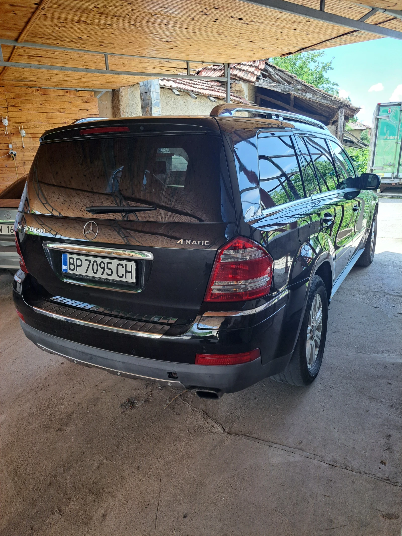 Mercedes-Benz GL 320, снимка 4 - Автомобили и джипове - 55206531