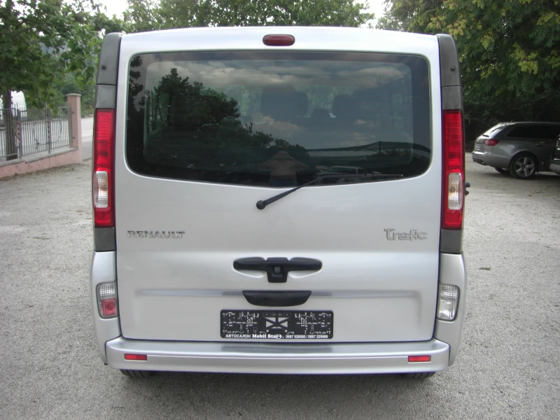Renault Trafic 2.0dci 6ck. 9MECTA, снимка 4 - Бусове и автобуси - 51061197