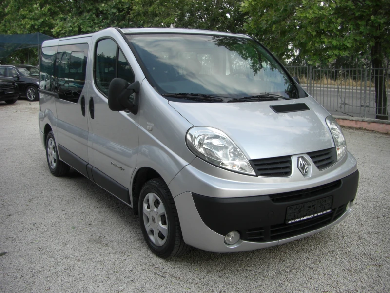 Renault Trafic 2.0dci 6ck. 9MECTA, снимка 7 - Бусове и автобуси - 51061197
