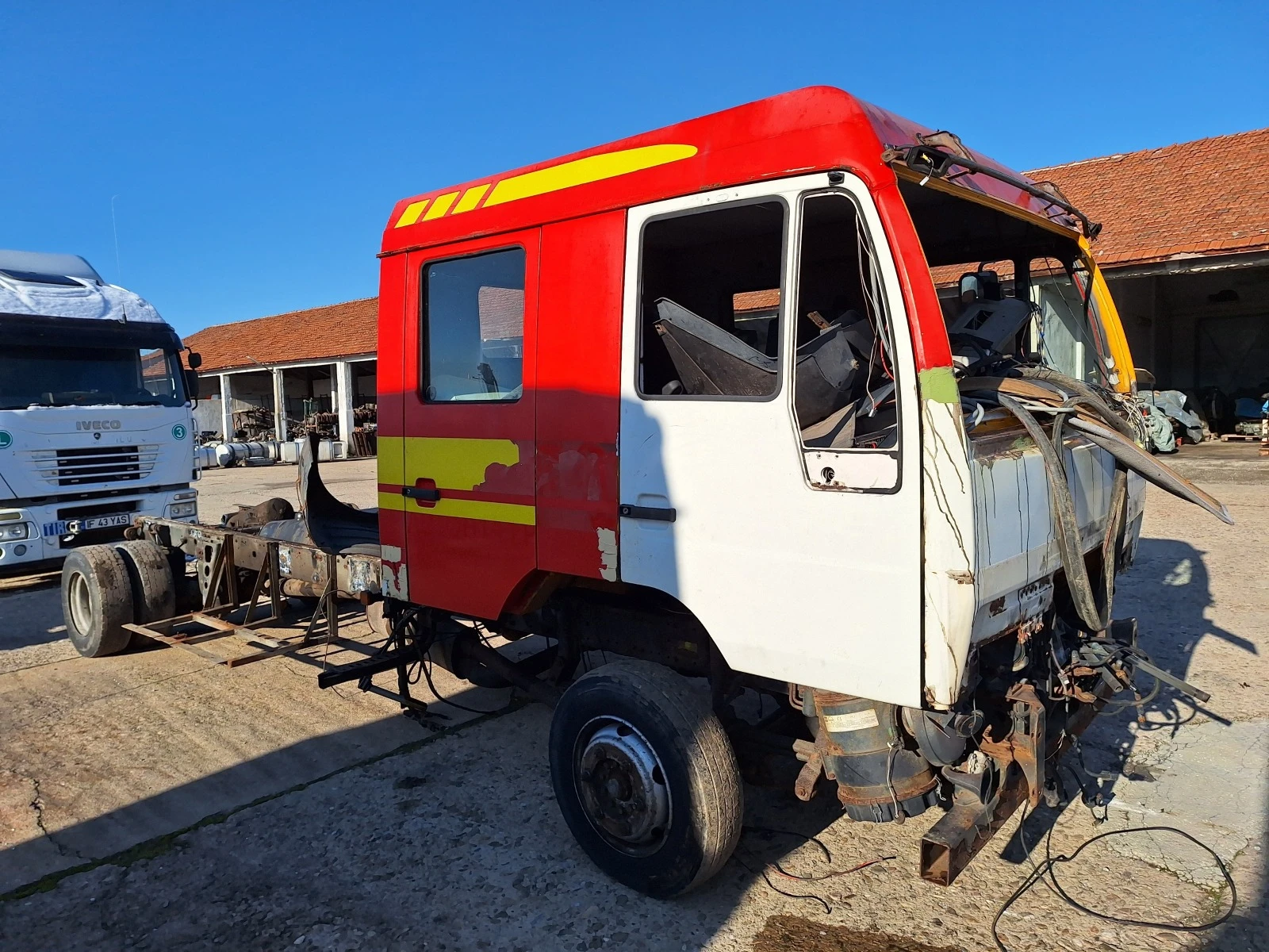 Man Fe LE220   2  | Mobile.bg   5