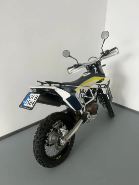 Husqvarna Svartpilen 701 Husqvarna Enduro 701, снимка 4