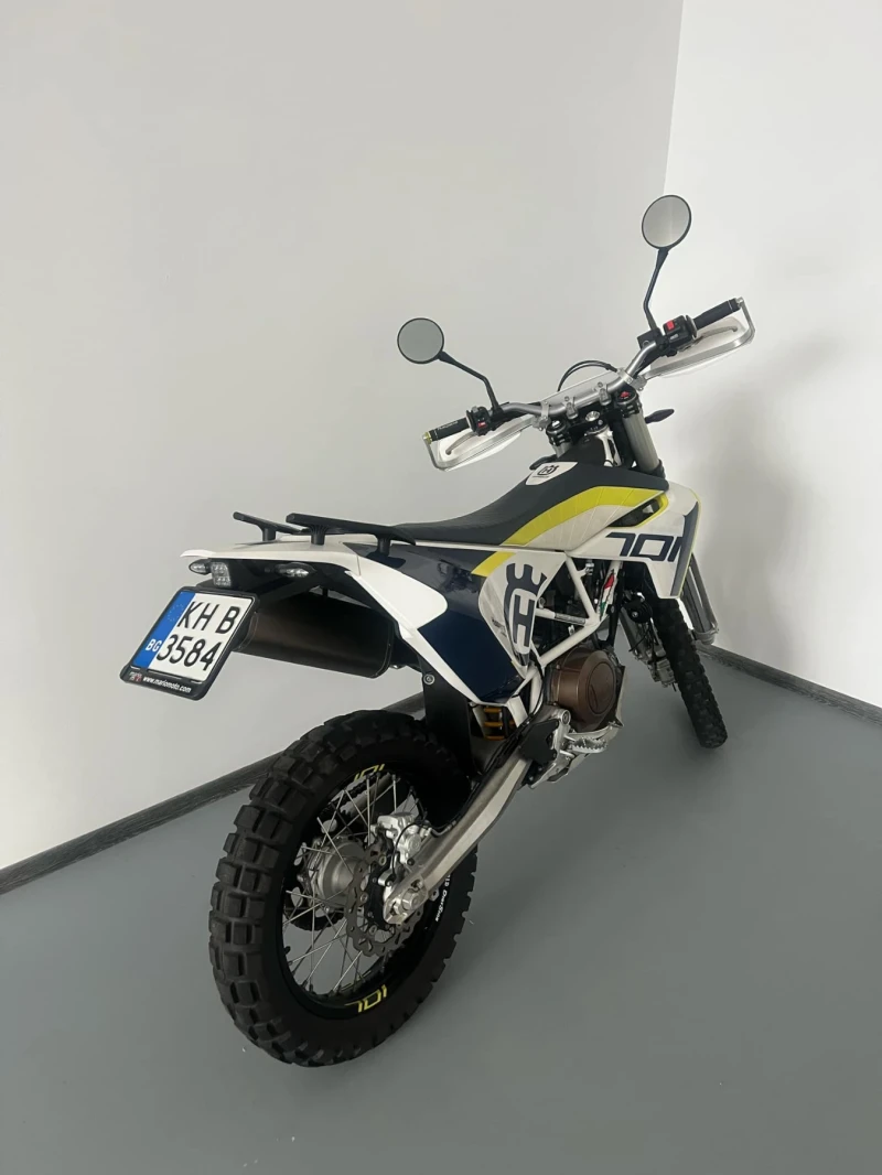 Husqvarna Svartpilen 701 Husqvarna Enduro 701, снимка 4 - Мотоциклети и мототехника - 48004753