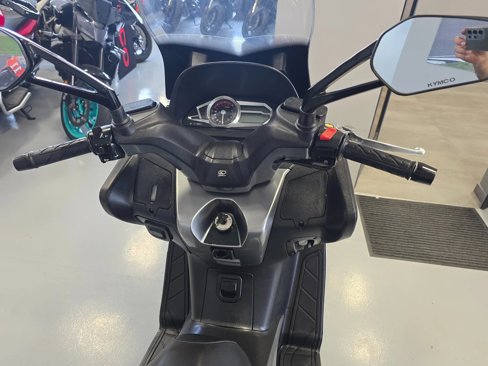 Kymco Xciting 400ie, ABS, 2018г., снимка 12 - Мотоциклети и мототехника - 54738791