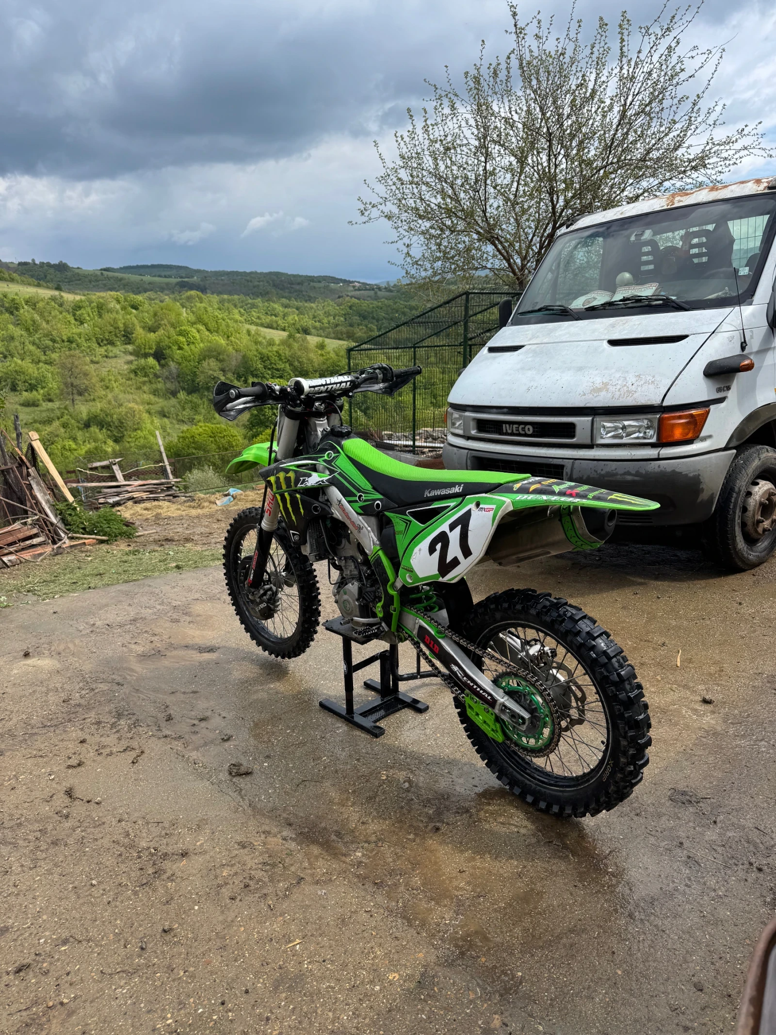 Kawasaki 250, снимка 2 - Мотоциклети и мототехника - 54828485