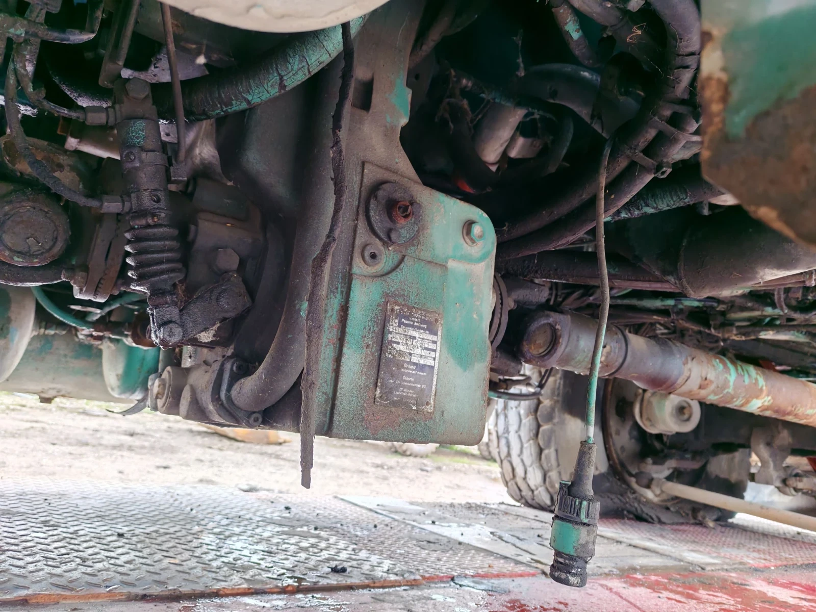 Автокран Друга марка Либхер 1025, снимка 11 - Индустриална техника - 54088330