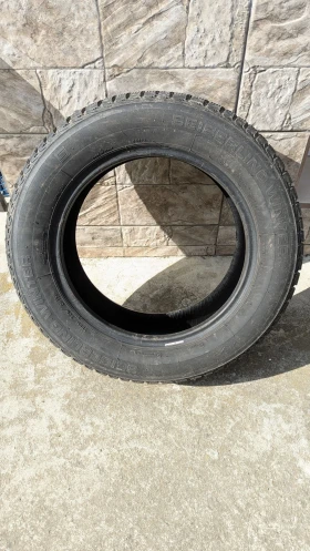 ����� �� �������� �� ���� 215/60R16