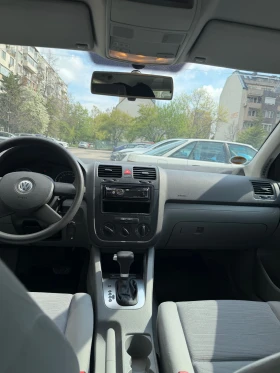 VW Golf 1.6 MPI, снимка 5