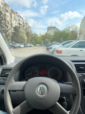 VW Golf 1.6 MPI, снимка 4