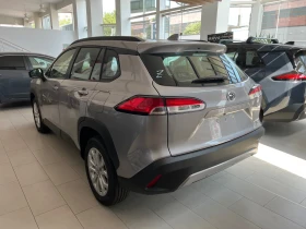 Toyota Corolla Cross Executive, снимка 2
