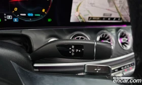 Mercedes-Benz E 300 4MATIC Coupe, снимка 10