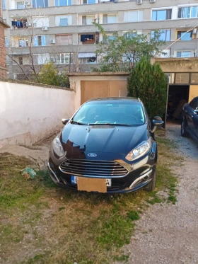 Ford Fiesta седан, снимка 2