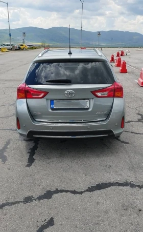 Обява за продажба на Toyota Auris 2.0 D-4D 124к.с. НАВИ/КАМЕРА/ПАНОРАМА ~15 900 лв. - изображение 3