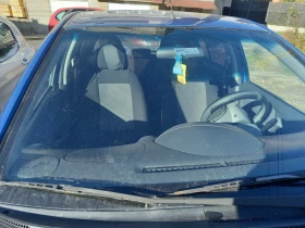 Toyota Yaris 1.0i, снимка 8