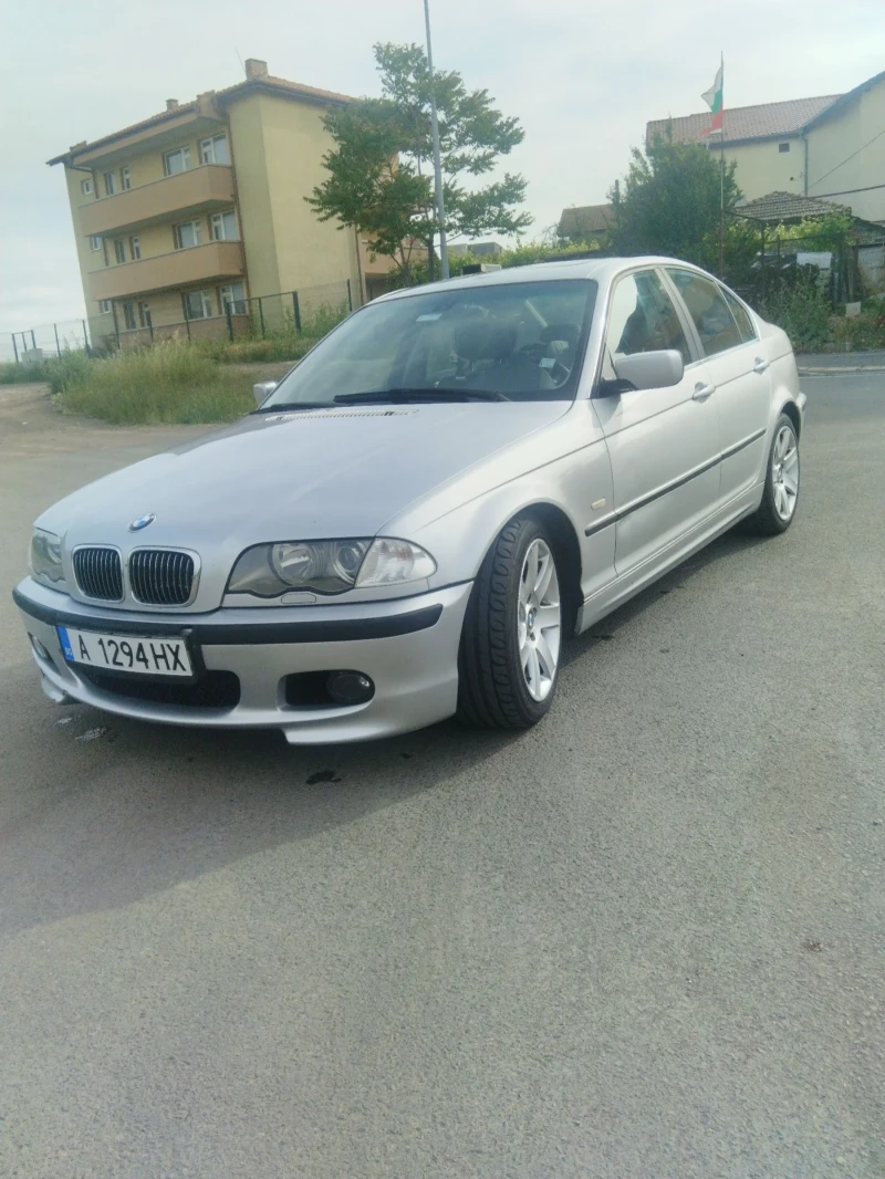 BMW 330, снимка 2 - Автомобили и джипове - 47930938