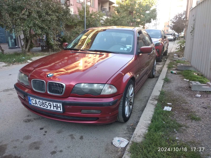 BMW 320, снимка 1 - Автомобили и джипове - 47994854