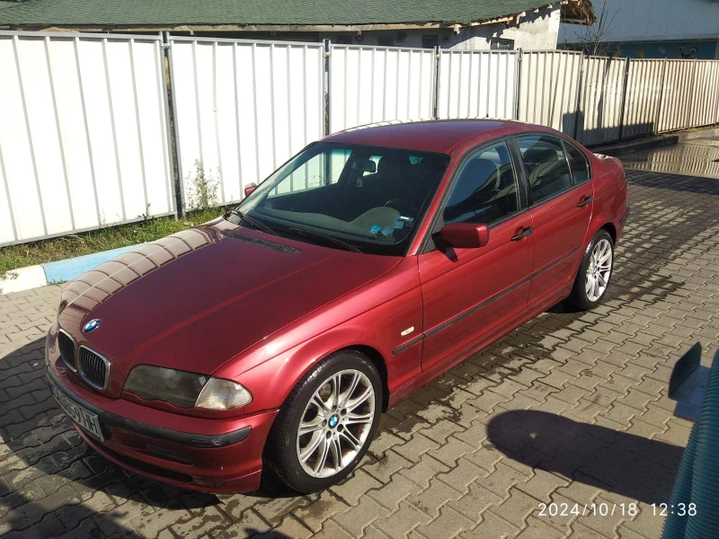 BMW 320, снимка 8 - Автомобили и джипове - 47994854