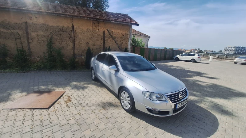 VW Passat, снимка 4 - Автомобили и джипове - 48349540