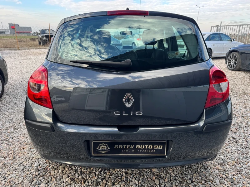 Renault Clio 1.2 16V, снимка 4 - Автомобили и джипове - 49069722