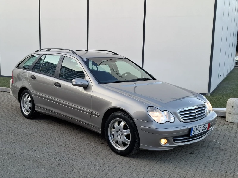 Mercedes-Benz C 200 2.2CDI* (122кс)* * * FACELIFT* * * , снимка 12 - Автомобили и джипове - 49225897