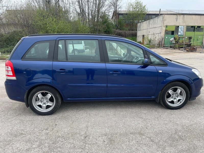 Opel Zafira, снимка 8 - Автомобили и джипове - 52461245