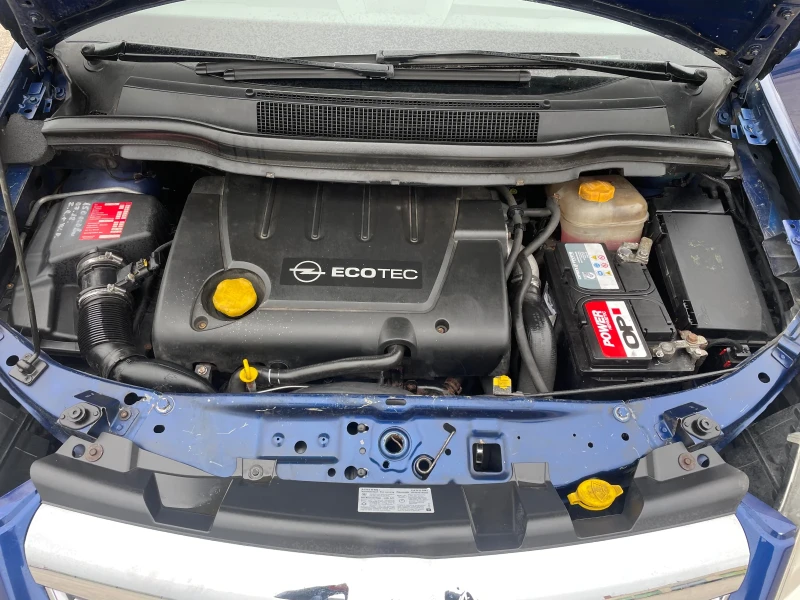 Opel Zafira, снимка 15 - Автомобили и джипове - 52461245