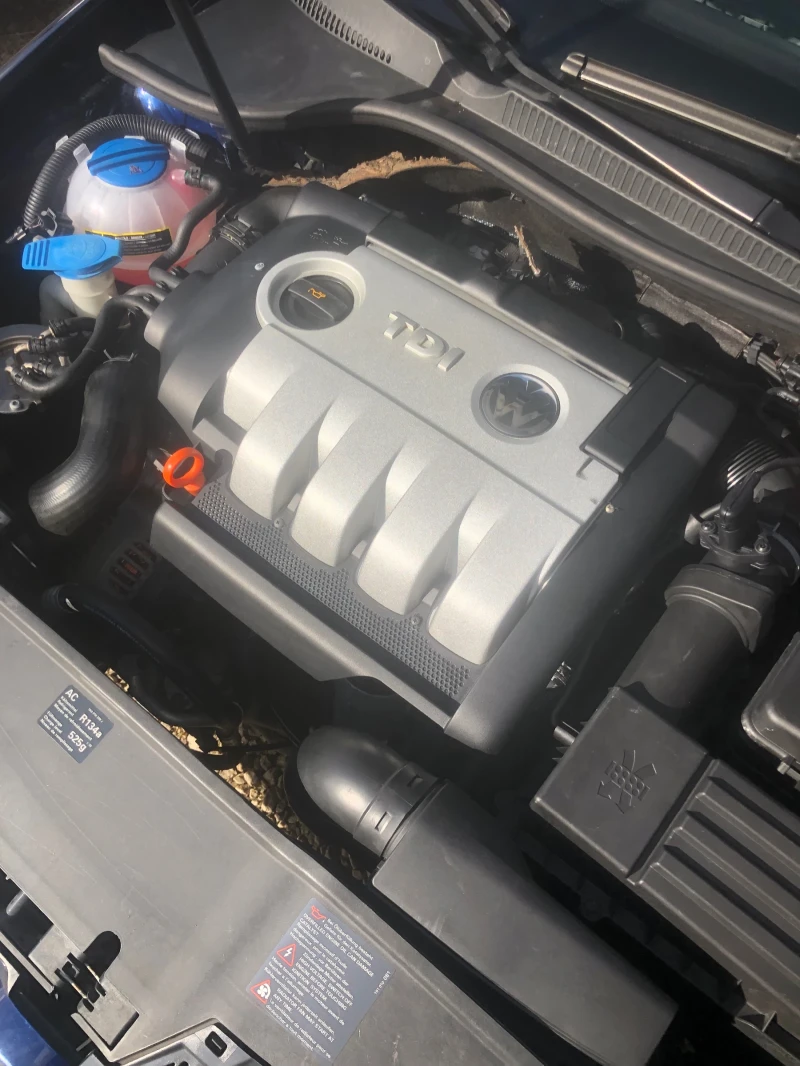 VW Golf, снимка 15 - Автомобили и джипове - 52200526