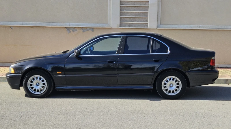 BMW 525 D Common rail, снимка 3 - Автомобили и джипове - 52450073