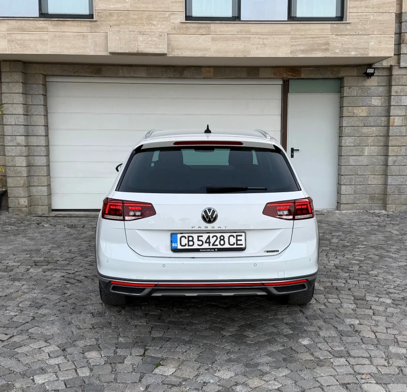 VW Alltrack 2.0TDI 200kc DSG Фейслифт 2020, снимка 5 - Автомобили и джипове - 52437302