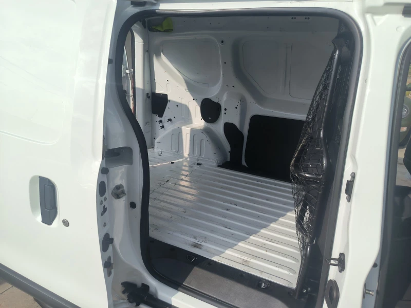 Dacia Dokker 1.6i-Gpl-Euro-6B, снимка 12 - Автомобили и джипове - 52494374