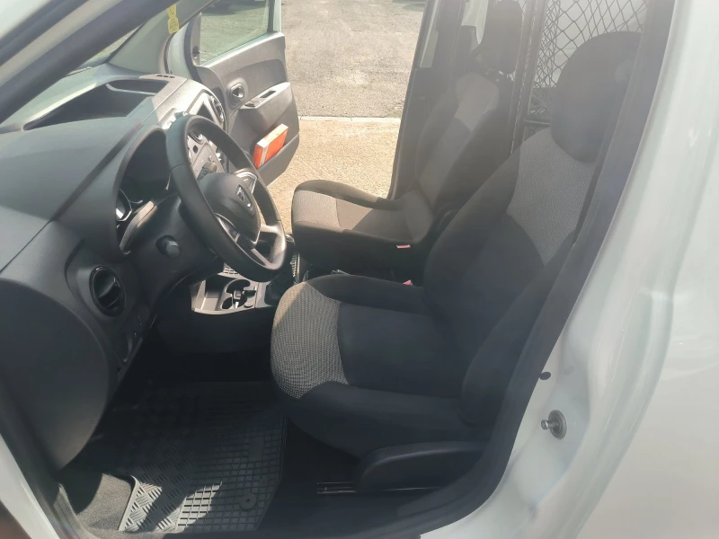 Dacia Dokker 1.6i-Gpl-Euro-6B, снимка 15 - Автомобили и джипове - 52494374