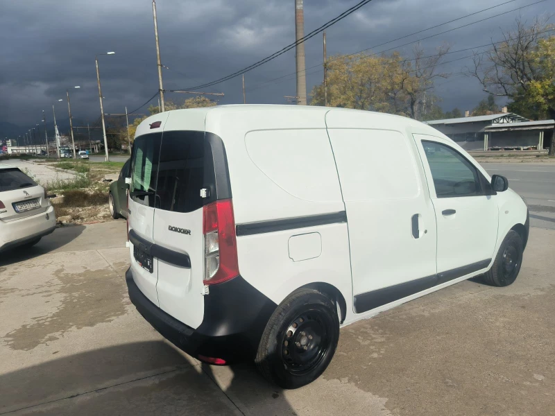 Dacia Dokker 1.6i-Gpl-Euro-6B, снимка 5 - Автомобили и джипове - 52494374