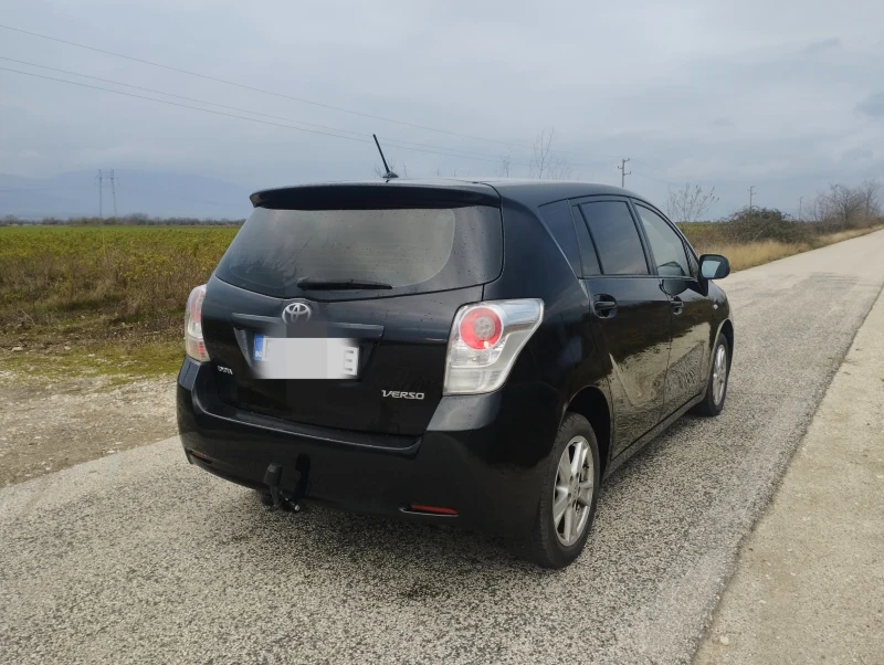 Toyota Verso, снимка 4 - Автомобили и джипове - 52660316