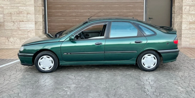 Renault Laguna 1.8-ГАЗ/БЕНЗИН, снимка 6 - Автомобили и джипове - 52777171