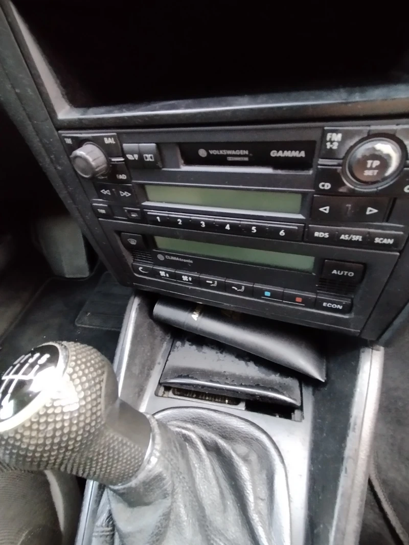 VW Golf Golf 4 1, 6 16V, снимка 10 - Автомобили и джипове - 52887769