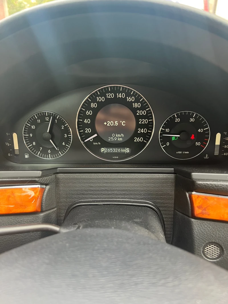 Mercedes-Benz E 320 E320 CD?, снимка 7 - Автомобили и джипове - 52997272