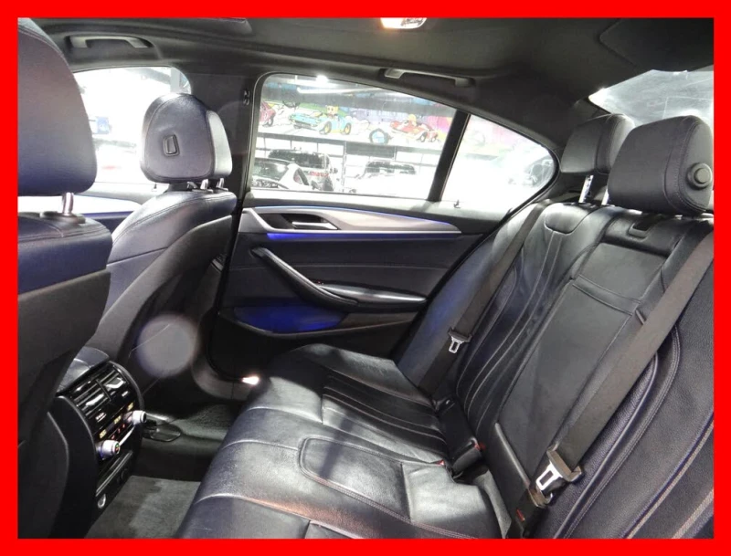 BMW 530 xDrive* CARFAX* АВТОЛИЗИНГ, снимка 9 - Автомобили и джипове - 53361257