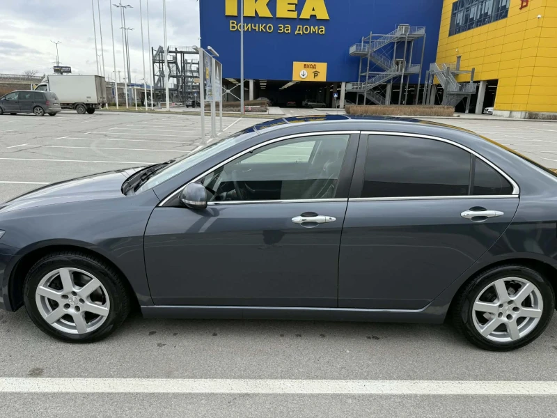 Honda Accord 7 2.4 IVTEC, снимка 3 - Автомобили и джипове - 53567380