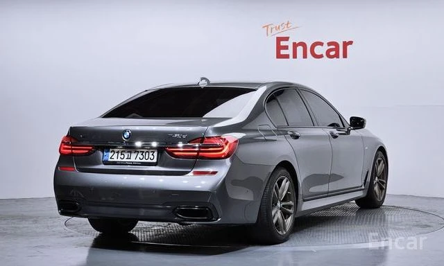 BMW 740 7 Series 740d xDrive M Sports, снимка 13 - Автомобили и джипове - 54176468