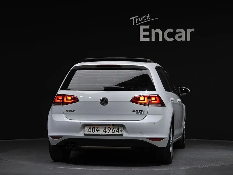 VW Golf 2.0 Tdi, снимка 4 - Автомобили и джипове - 55830329