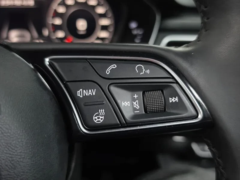 Audi A5 2.0 TFSI Quattro - САМО 30% АВАНС, снимка 17 - Автомобили и джипове - 56270761