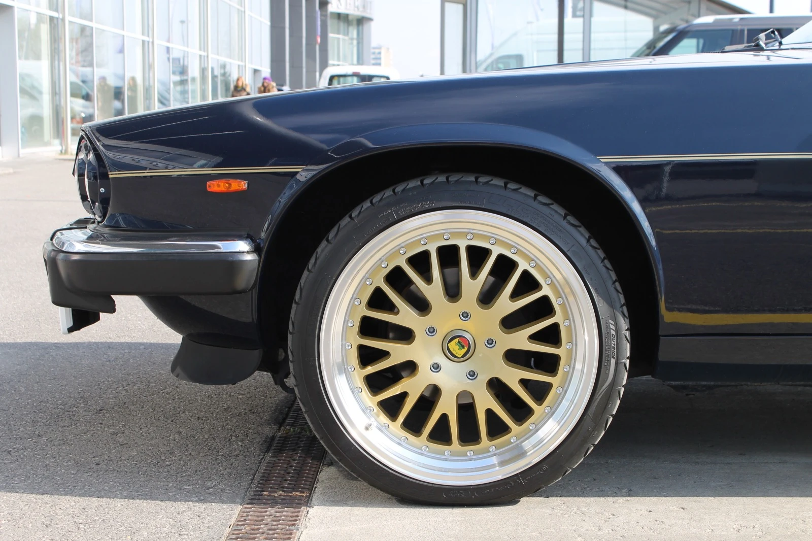 Jaguar Xjs 5.3 V12 - изображение 9