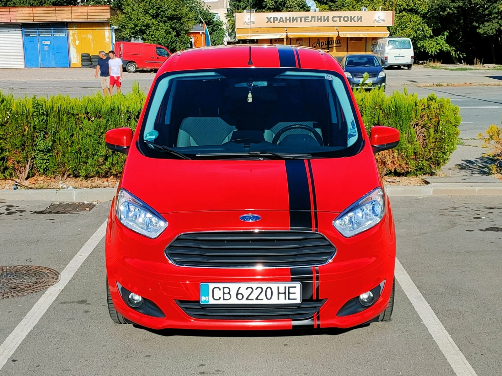 Ford Courier Titanium 1.5 TDCi - изображение 2