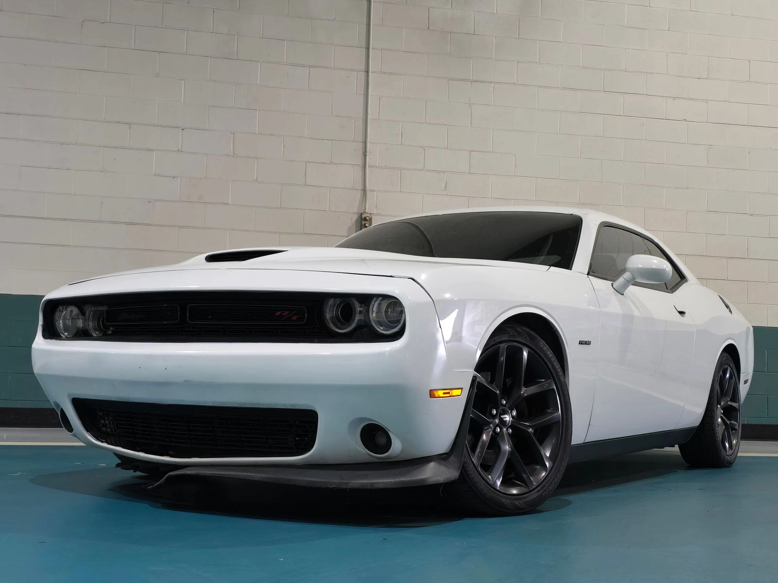 Dodge Challenger R/T - изображение 2