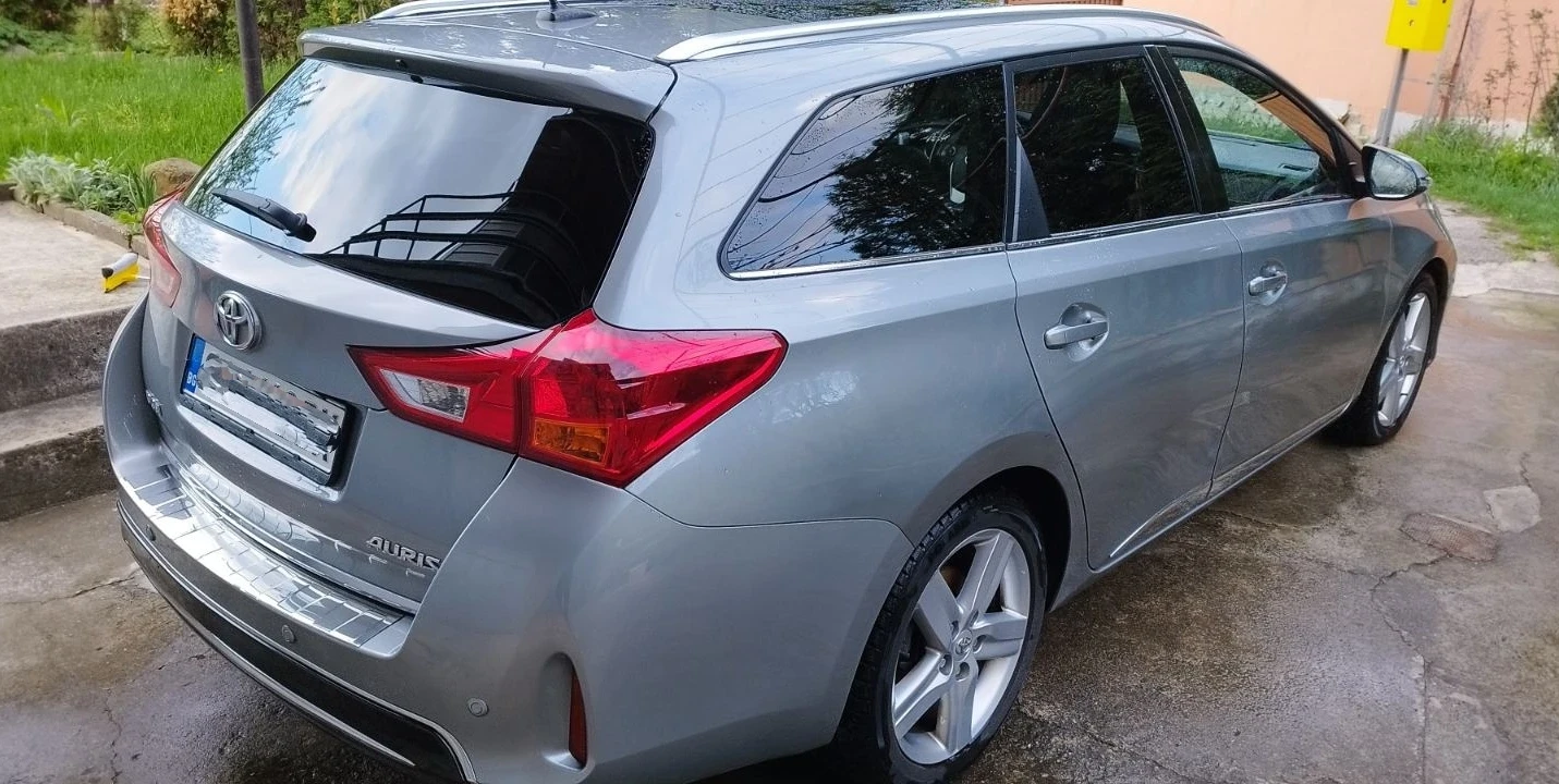 Toyota Auris 2.0 D-4D 124к.с. НАВИ/КАМЕРА/ПАНОРАМА - изображение 3