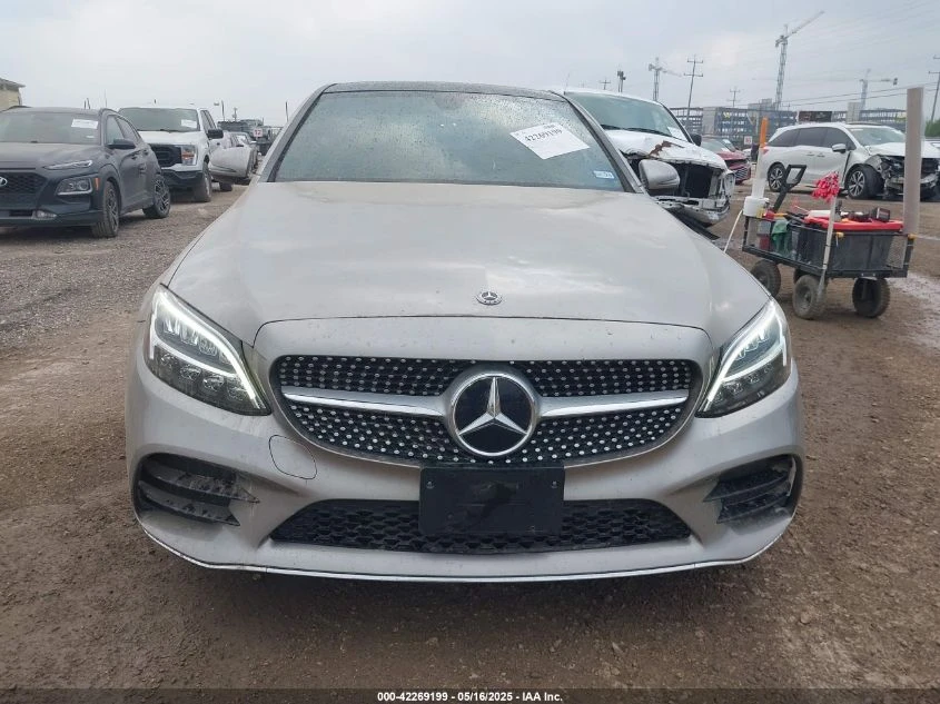 Mercedes-Benz C 300 4MATIC/DIGITAL/BURMESTER/RECARO/FACE - изображение 2
