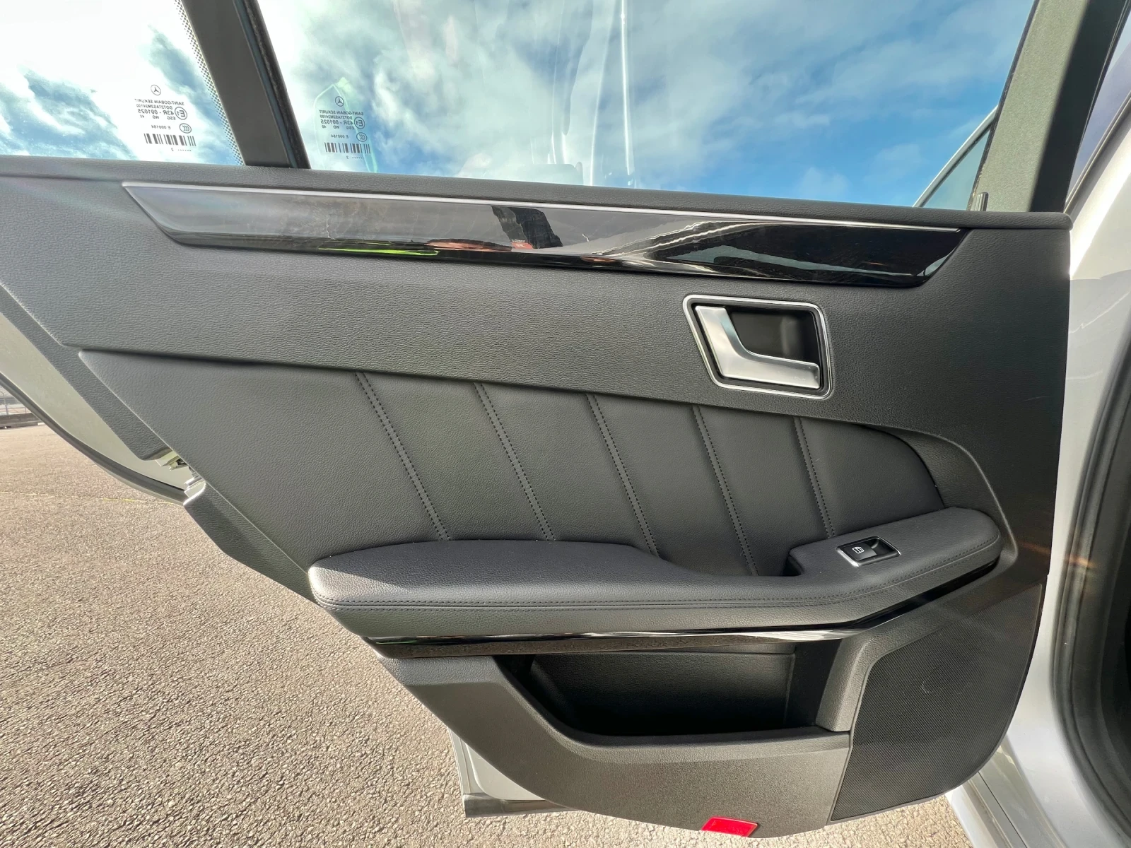 Mercedes-Benz E 220  BlueEFFICIENCY  W212 | Mobile.bg   11