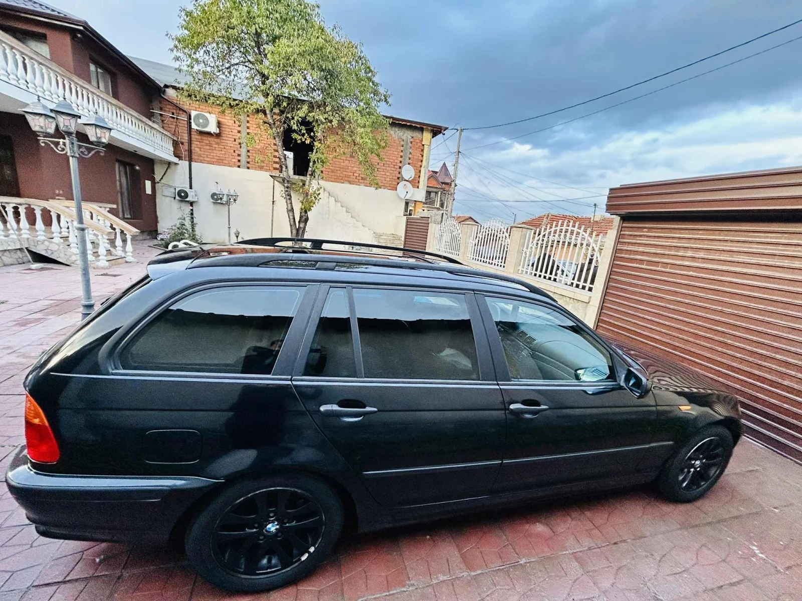 BMW 318  - изображение 7