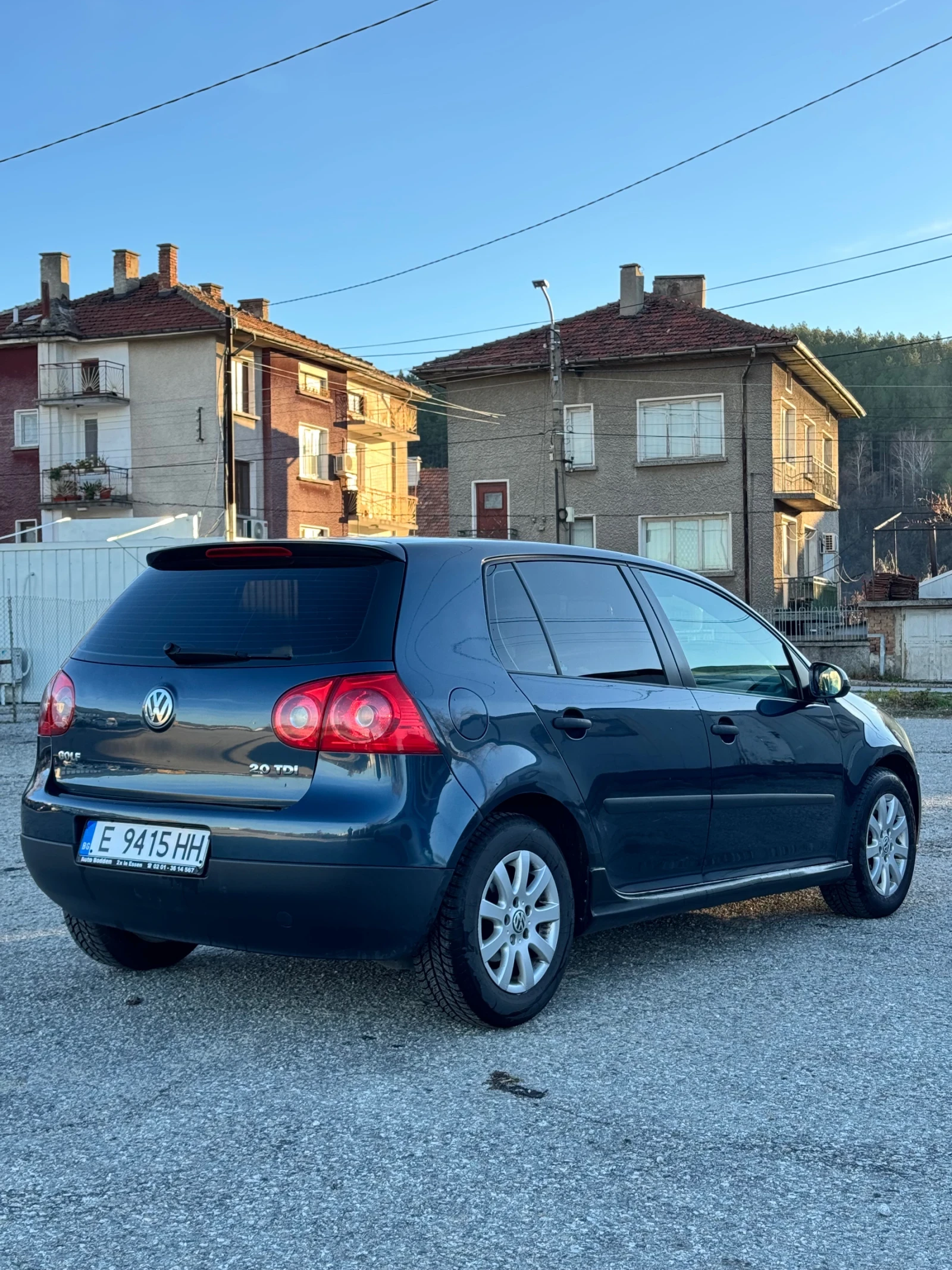 VW Golf 2.0TDI 140kc - изображение 4