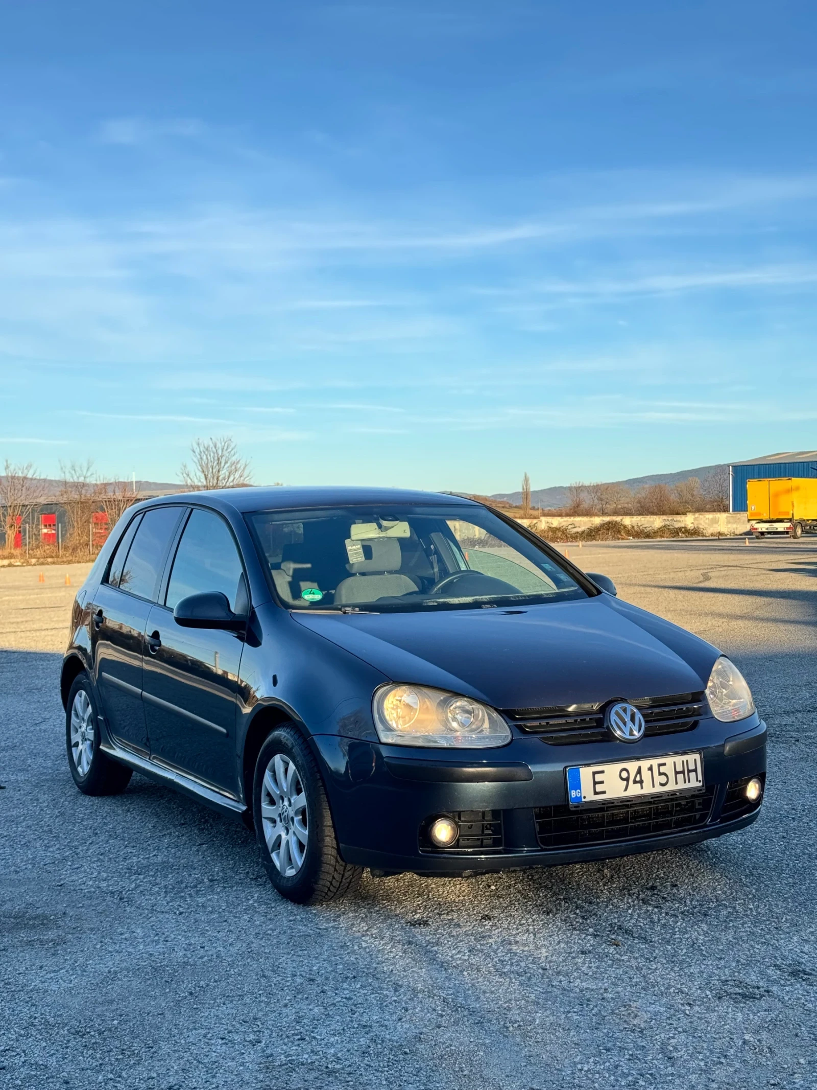 VW Golf 2.0TDI 140kc - изображение 2